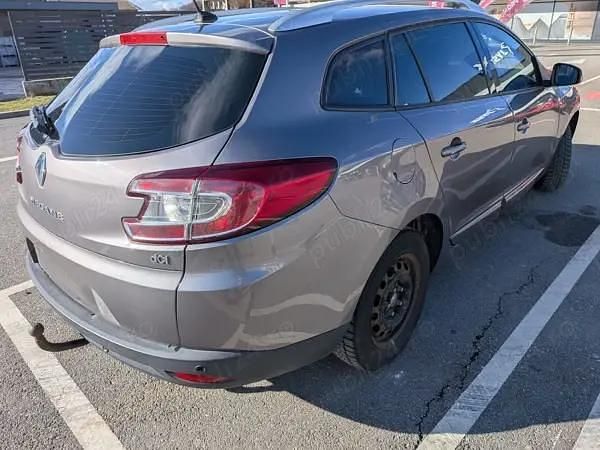 Second-hand Renault Mégane III Bose Edition 110 CP (80 kW) 2013 Gri Break