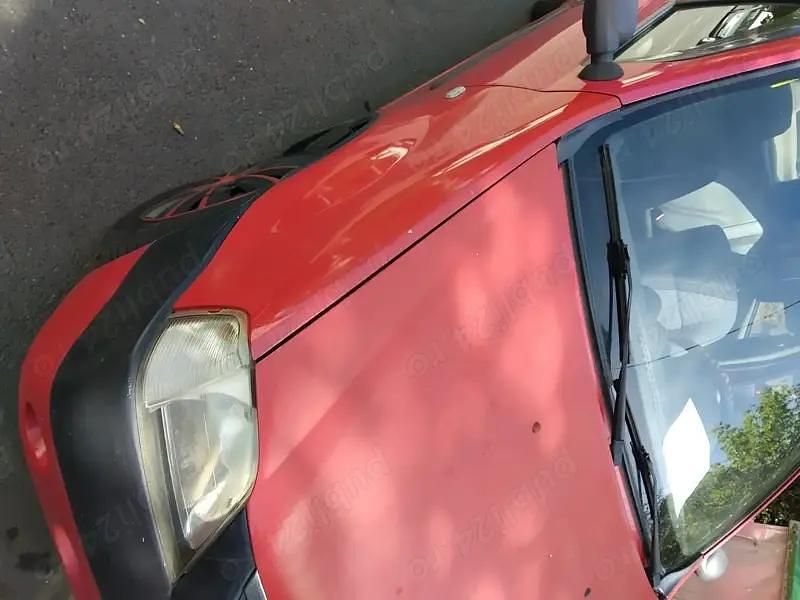 Utilizat 2006 Dacia Logan Berlinǎ | 1.250 EUR (Super Preț) - Imagine 1/4