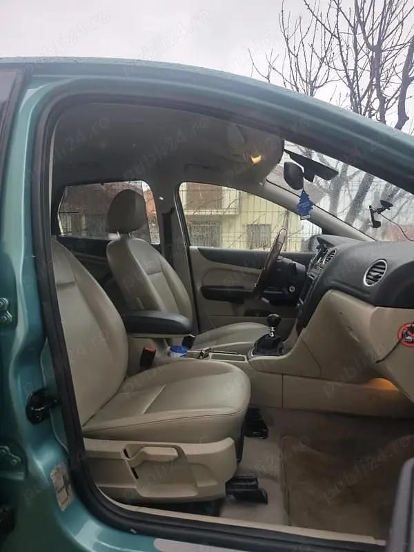 Second-hand Ford Focus Ghia 136 CP (100 kW) 2006 Hatchback