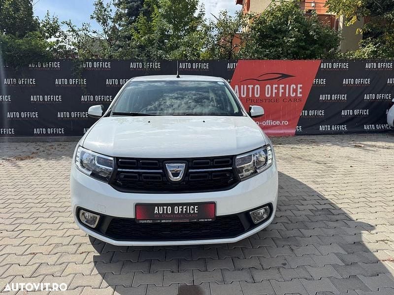 Alb Utilizat 2020 Dacia Logan Lauréate Berlinǎ | 9.390 EUR (Preț OK) - Imagine 1/4