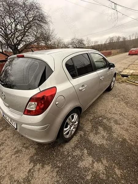 Second-hand Opel Corsa 100 CP (73 kW) 2013 Hatchback