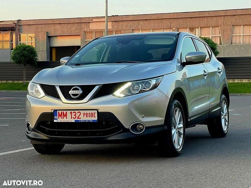 Argint Utilizat 2014 Nissan Qashqai N-Connecta SUV | 9.290 EUR (Preț OK) - Imagine 1/4