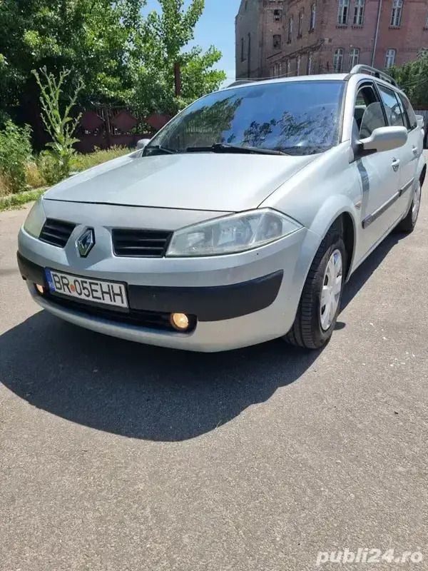 Utilizat 2004 Renault Mégane II Break | 1.750 EUR (Puțin scump) - Imagine 1/4