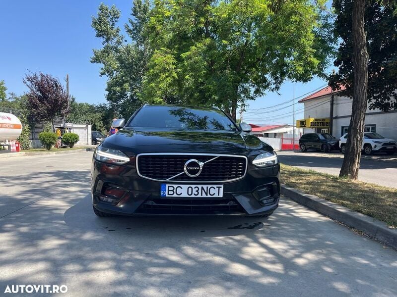 Negru Utilizat 2017 Volvo V90 R-Design Break | 14.150 EUR - Imagine 1/4