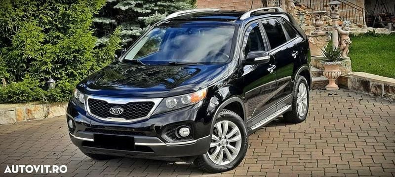 Culoarenegru Utilizat 2011 Kia Sorento SUV | 7.999 EUR (Preț bun) - Imagine 1/4