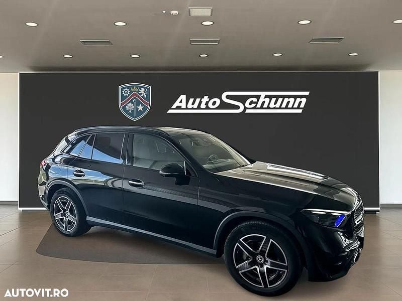 Second-hand Mercedes GLC220 AMG line 197 CP (144 kW) 2023 Negru SUV