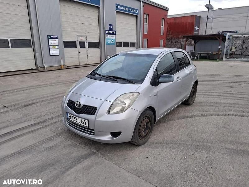 Second-hand Toyota Yaris Terra 90 CP (66 kW) 2007 Culoaregri Hatchback