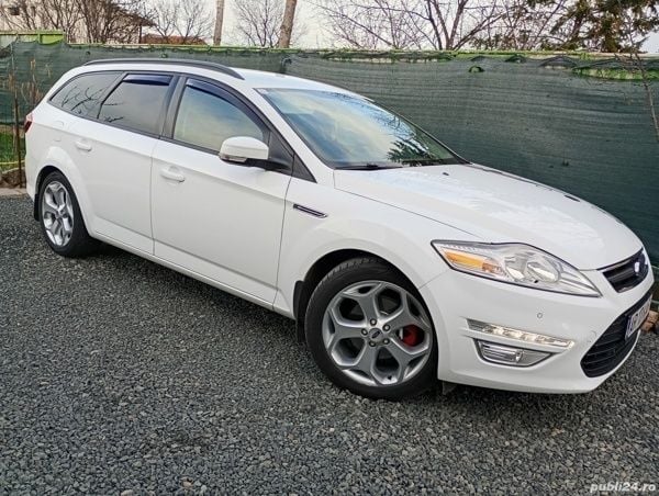Alb Utilizat 2012 Ford Mondeo Berlinǎ | 5.499 EUR (Preț OK) - Imagine 1/4