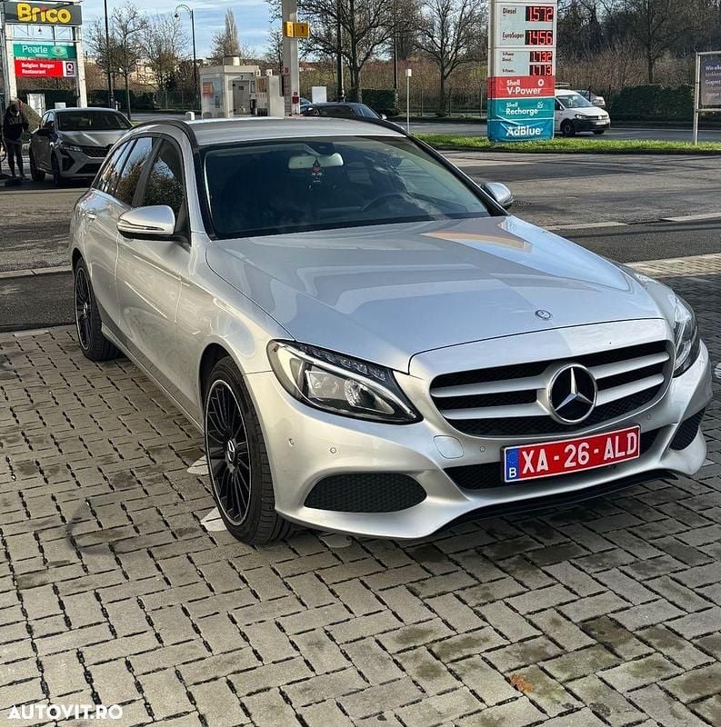 Culoaregri Utilizat 2016 Mercedes C200 Exclusive Break | 9.500 EUR (Preț bun) - Imagine 1/4