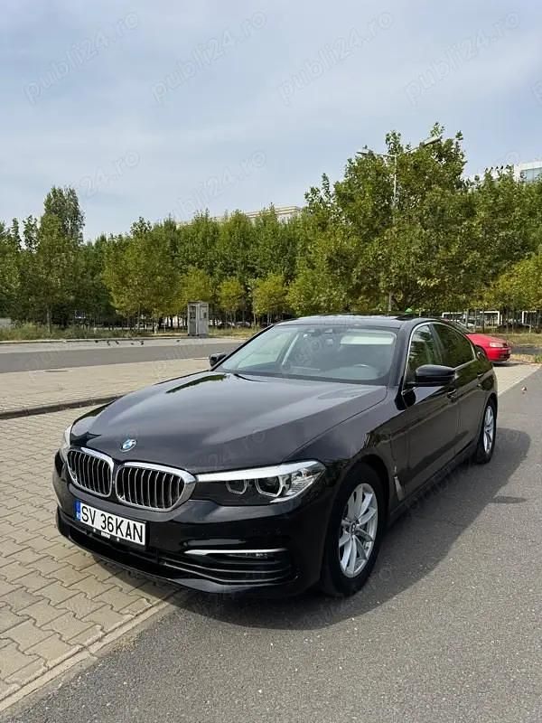 Negru Utilizat 2019 BMW 530e Berlinǎ | 24.900 EUR (Super Preț) - Imagine 1/4