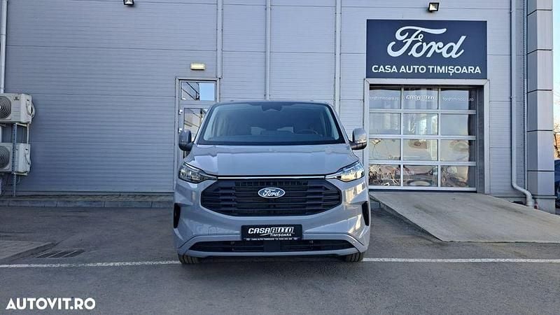 Nouă Ford Transit Custom Limited 170 CP (125 kW) 2025 Culoaregri Monovolum