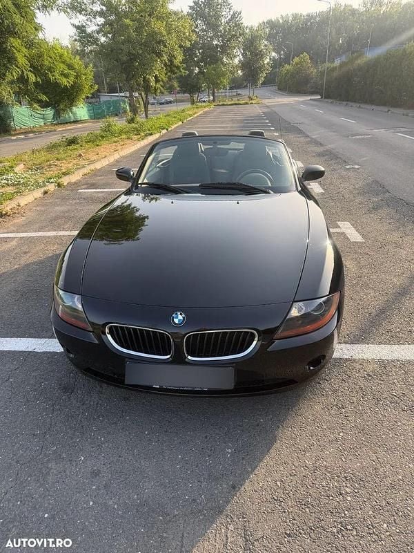 Negru Utilizat 2003 BMW Z4 Cabrio | 9.000 EUR - Imagine 1/4