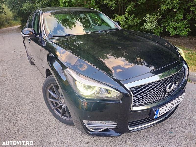 Negru Utilizat 2016 Infiniti Q70 Berlinǎ | 8.999 EUR - Imagine 1/4