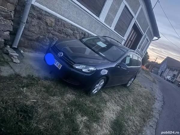 Second-hand VW Golf VI 105 CP (77 kW) 2011 Hatchback