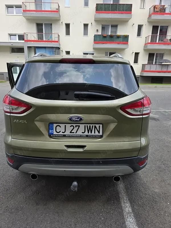Second-hand Ford Kuga Titanium 180 CP (132 kW) 2014 Culoareverde SUV