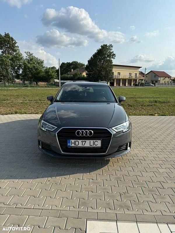 Culoaregri Utilizat 2017 Audi A3 Hatchback | 12.999 EUR (Preț OK) - Imagine 1/4
