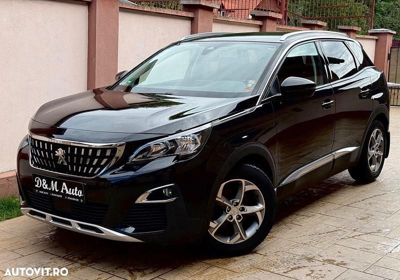 Culoarenegru Utilizat 2018 Peugeot 3008 SUV | 12.600 EUR (Preț OK) - Imagine 1/4
