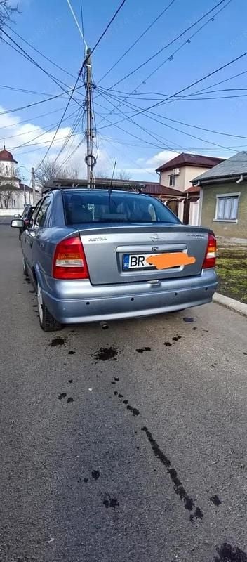 Second-hand Opel Astra 75 CP (55 kW) 2006 Berlinǎ