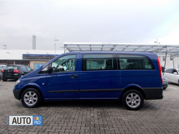 Second-hand Mercedes Vito 88 CP (64 kW) 2005 Albastru Van