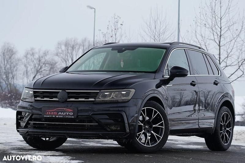Culoarenegru Utilizat 2018 VW Tiguan R-line SUV | 17.999 EUR (Super Preț) - Imagine 1/4