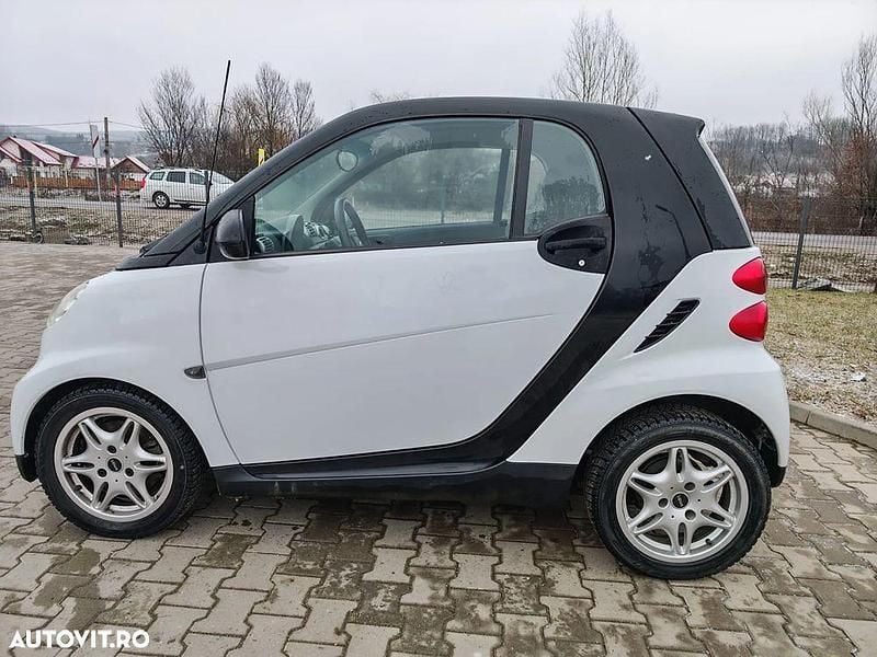 Second-hand Smart ForTwo Coupé 71 CP (52 kW) 2008 Culoarealb Coupe