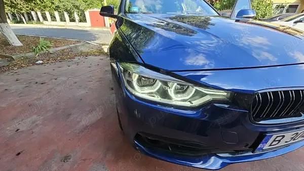 Second-hand BMW 320 140 CP (102 kW) 2018 Albastru Berlinǎ