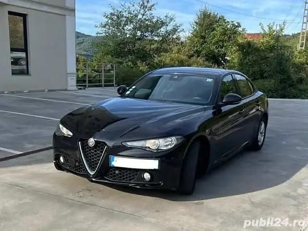 Negru Utilizat 2019 Alfa Romeo Giulia Super Berlinǎ | 12.900 EUR - Imagine 1/4