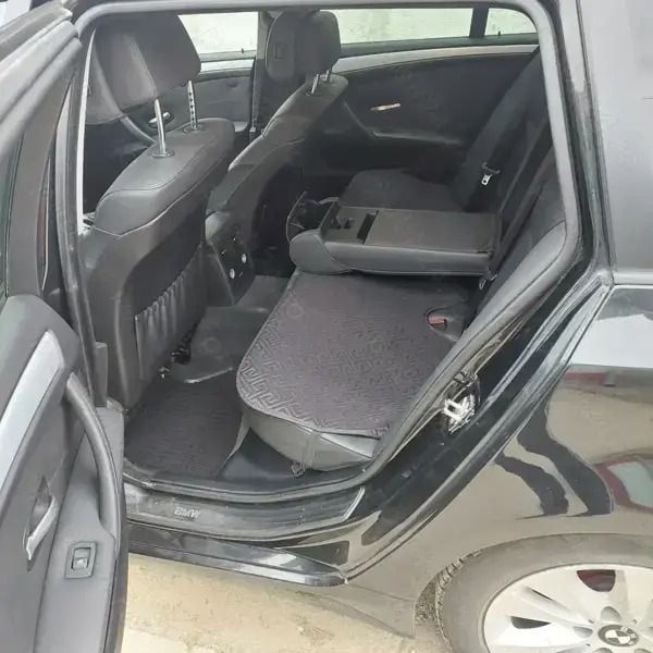 Negru Utilizat 2008 BMW 520 Break | 4.600 EUR (Preț OK) - Imagine 1/4