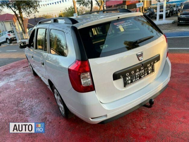 Alb Utilizat 2016 Dacia Logan Berlinǎ | 6.999 EUR (Preț OK) - Imagine 1/4
