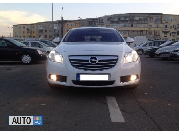 Second-hand 2012 Opel Insignia 2.0 Diesel 160 CP (10.200 €) | Constanţa |  AutoUncle