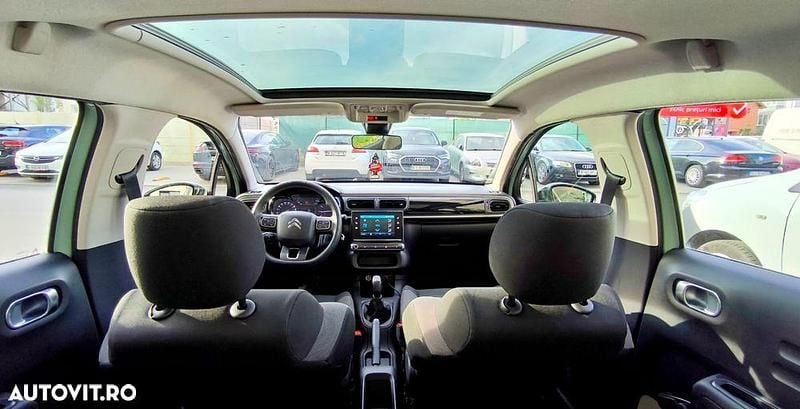 Second-hand Citroën C3 Feel 75 CP (55 kW) 2018 Culoareverde Hatchback