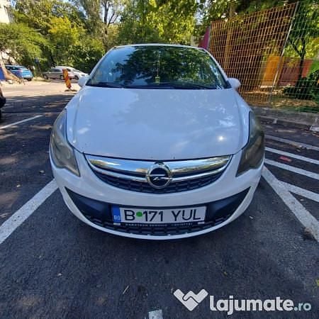 Alb Utilizat 2014 Opel Corsa Hatchback | 3.999 EUR (Preț OK) - Imagine 1/4