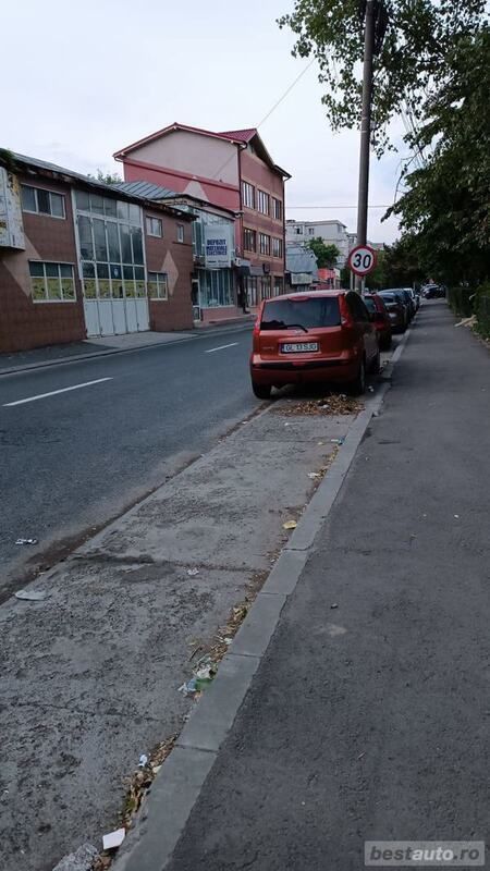 Rosu Utilizat 2007 Nissan Note Monovolum | 1.000 EUR - Imagine 1/4
