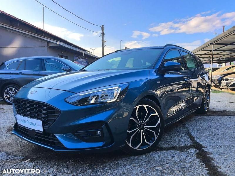 Culoarealbastru Second-hand 2022 Ford Focus ST-Line Break | 12.998 EUR (Preț OK) - Imagine 1/4