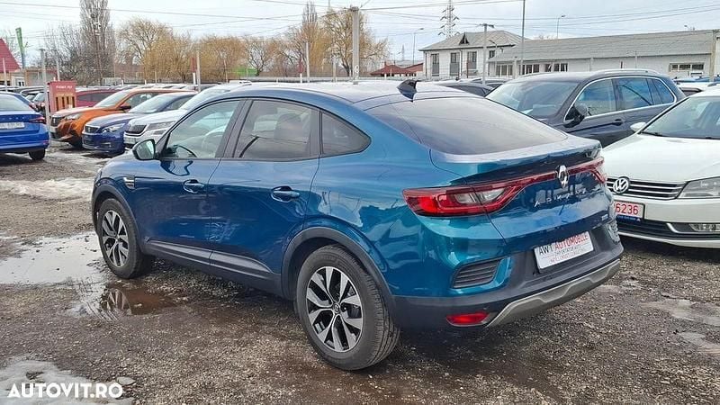 Second-hand Renault Arkana Techno 145 CP (106 kW) 2022 Culoarealbastru SUV