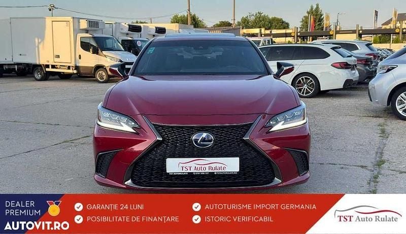 Roșu Utilizat 2019 Lexus ES300H Sport Line Berlinǎ | 31.702 EUR - Imagine 1/4