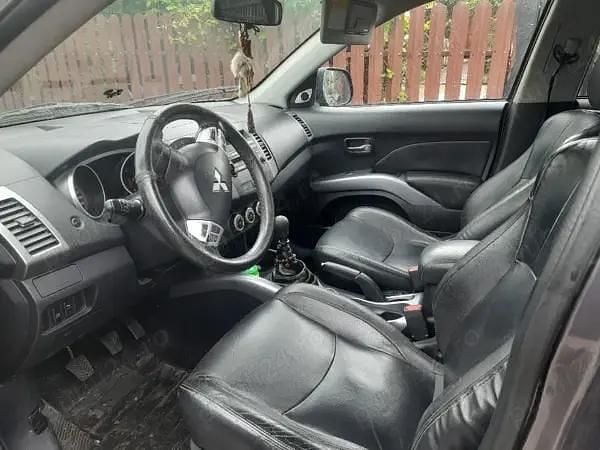 Second-hand Mitsubishi Outlander 140 CP (102 kW) 2008 SUV