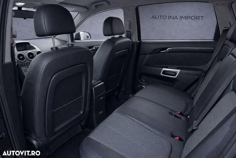 Second-hand Opel Antara Edition 150 CP (110 kW) 2010 Culoarenegru SUV