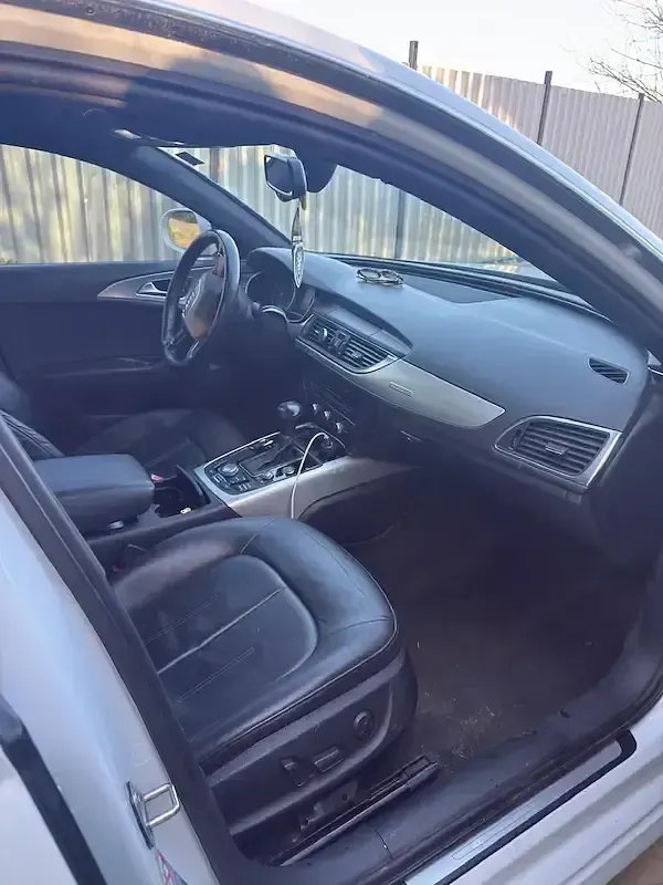 Second-hand Audi A6 S-Line 186 CP (2013) în Bragadiru - 8.000 EUR