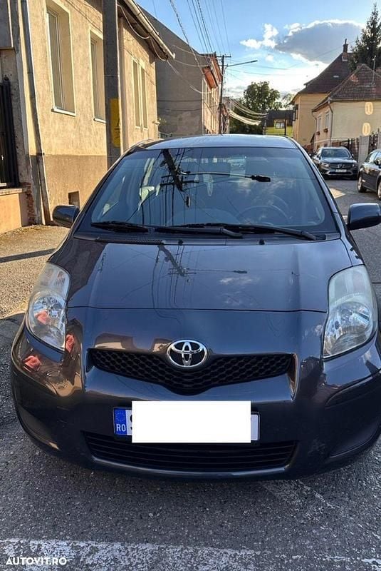 Culoaregri Utilizat 2010 Toyota Yaris | 3.800 EUR (Preț OK) - Imagine 1/4