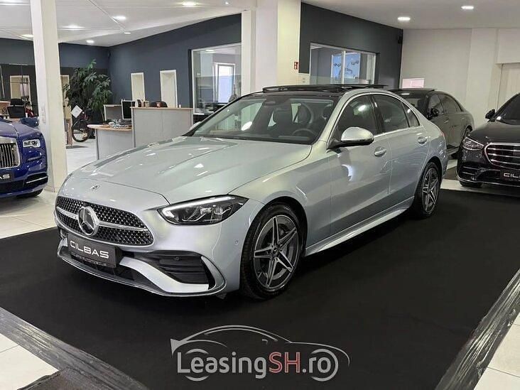 Argintiu Utilizat 2024 Mercedes G300 AMG line SUV | 54.064 EUR (Preț bun) - Imagine 1/4