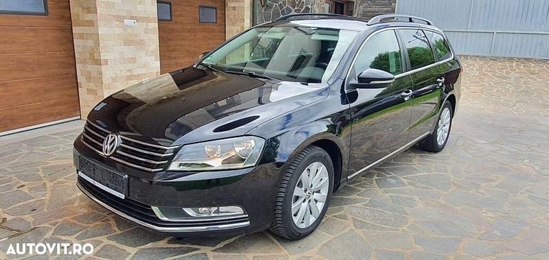 Culoarenegru Utilizat 2012 VW Passat Break | 5.890 EUR (Preț OK) - Imagine 1/4