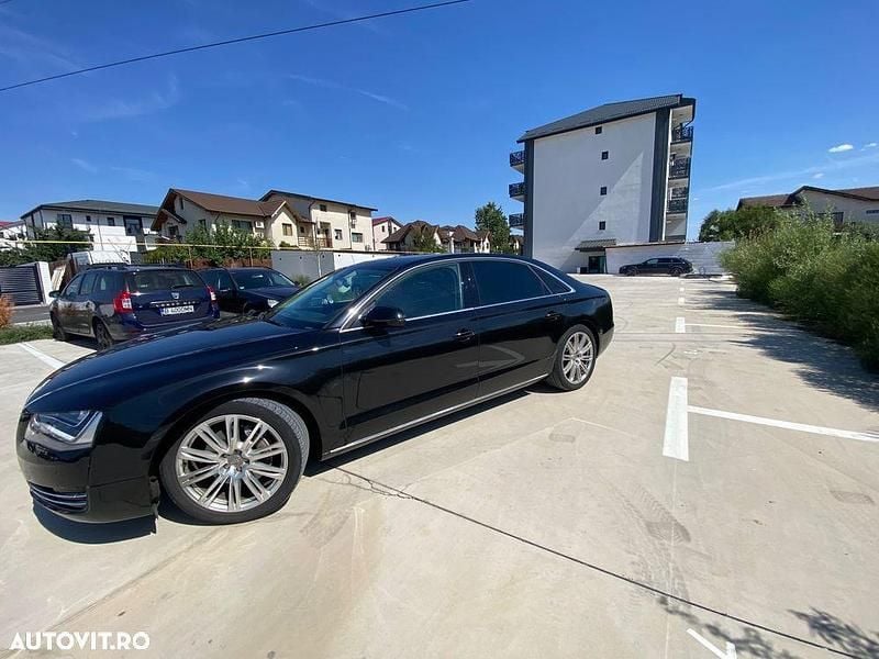 Negru Utilizat 2013 Audi A8 Berlinǎ | 20.500 EUR - Imagine 1/4