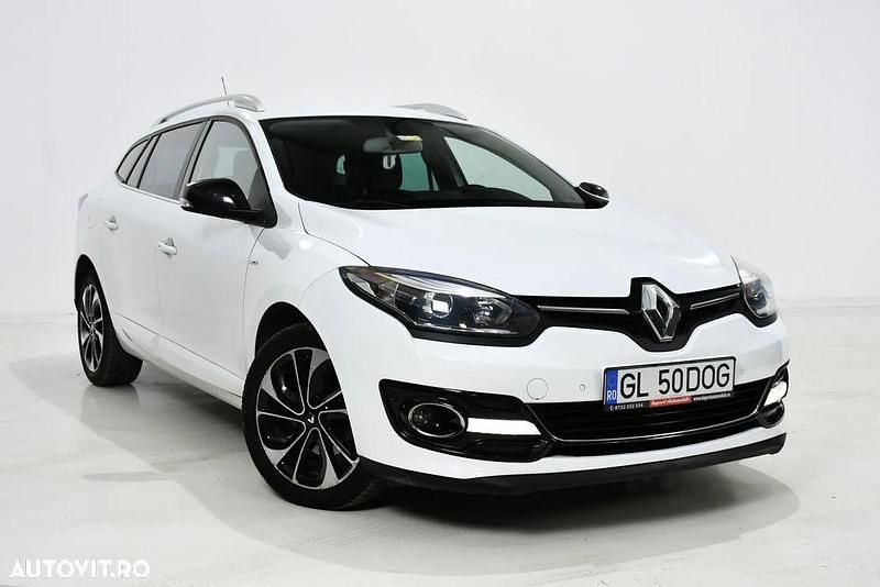 Culoarealb Utilizat 2014 Renault Mégane GrandTour Bose Edition Break | 6.750 EUR (Preț OK) - Imagine 1/4