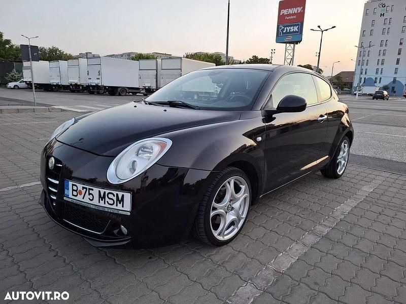 Culoaremaro Utilizat 2010 Alfa Romeo MiTo Distinctive Hatchback | 3.400 EUR - Imagine 1/4