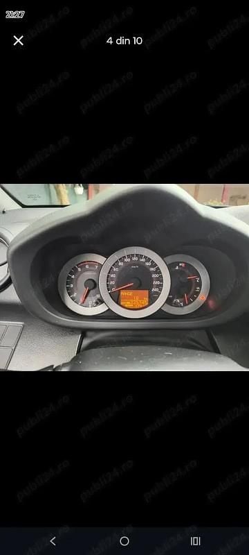 Gri Utilizat 2007 Toyota RAV4 SUV | 3.500 EUR (Preț OK) - Imagine 1/4