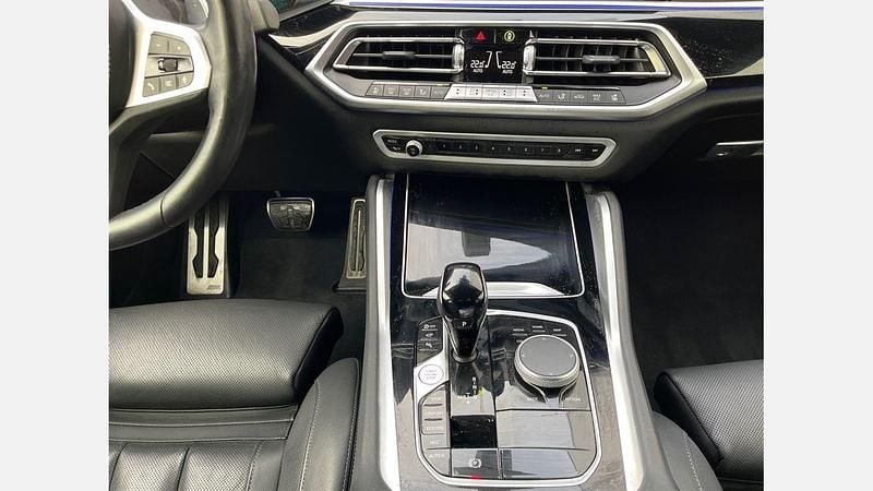 Second-hand BMW X6 Comfort Edition 340 CP (250 kW) 2022 Gri dravit metalic bmw individual metalizat SUV