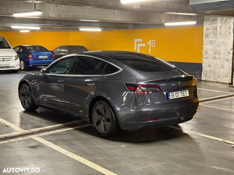 Second-hand Tesla Model 3 350 kW (476 CP) 2019 Culoaregri Berlinǎ