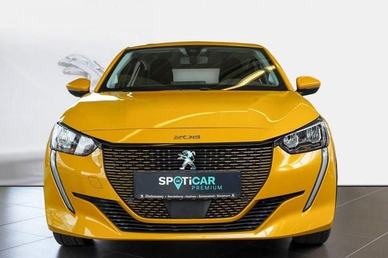 Utilizat 2020 Peugeot e-208 Active Hatchback | 17.097 EUR - Imagine 1/1