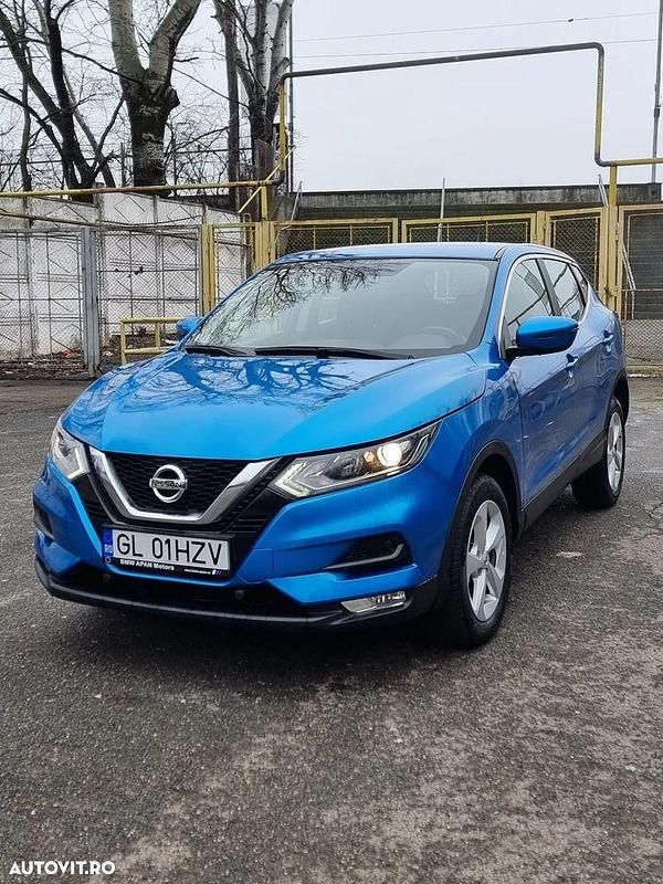 Second-hand Nissan Qashqai Acenta 157 CP (115 kW) 2019 Culoarealbastru SUV